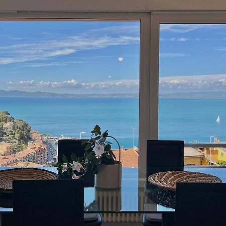 Porto Santo Stefano Vista Mare + Parcheggio Gratuito Apartment Luaran gambar